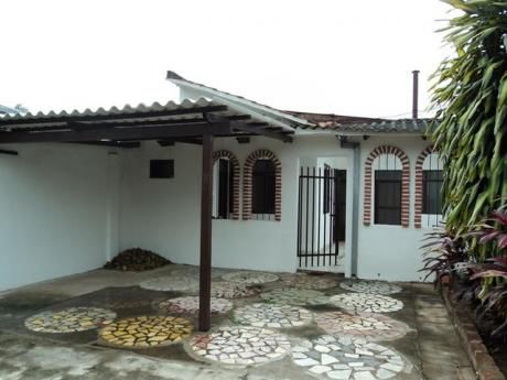 Casita Independiente En Alquiler Av Canal Cotoca.