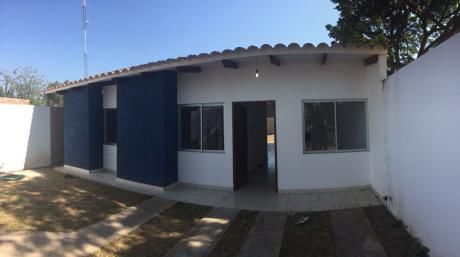Casa A Estrenar En Barrio Amboro