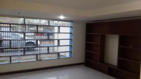 Cómoda Oficina En Alquiler Por El 2do Anillo
