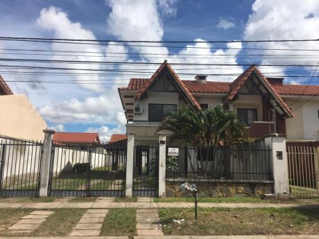 Casa En Alquiler Zona Norte