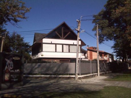 Gran Residencia En Zona Carrasco
