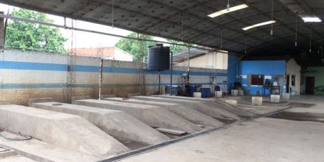 Tinglado En Zona Comercial - Santa Cruz De La Sierra