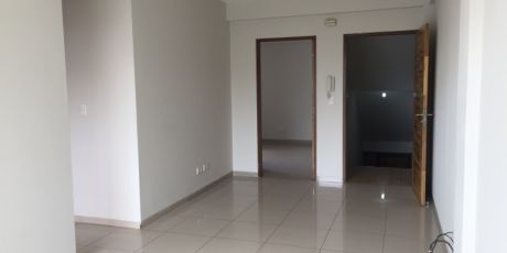 En Equipetrol Bonito Y Funcional Departamento - Santa Cruz De La Sierra