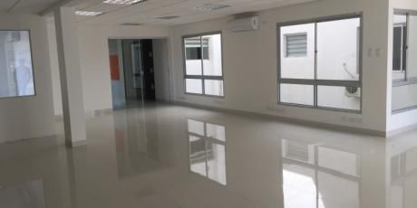 En Equipetrol Hermosa Oficina En Condominio Privado - Santa Cruz De La Sierra