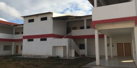 Amplio GalpÓn Con Excelentes Instalaciones - Santa Cruz De La Sierra