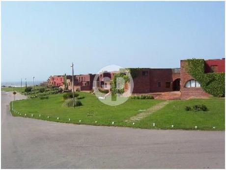 Apartamentos En Manantiales