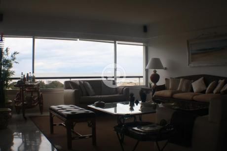 Apartamentos En Brava