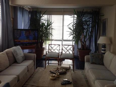 Apartamentos En Península