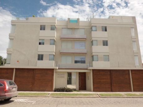 Departamento En Alquiler B/las Palmas