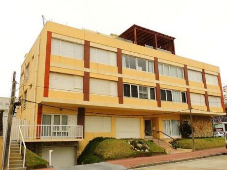 Apartamentos En Brava