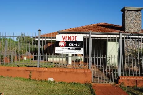 Residencia En Bella Vista.