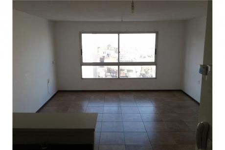 Impecable Vista, Piso Alto.