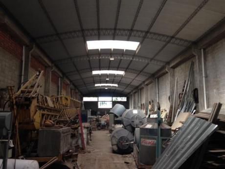 Alquiler O Venta Local Comercial O Industrial 680m2 A. Gallinal
