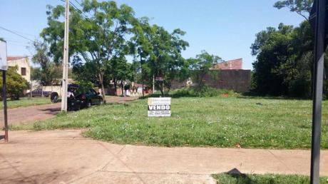 Vendo Terreno En Esquina.