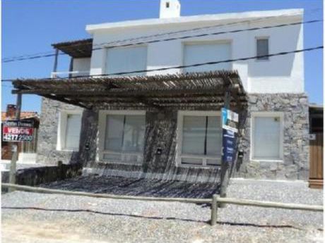 Casas En La Barra