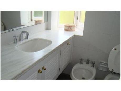 Apartamentos En Manantiales