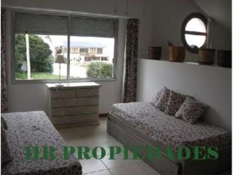 Apartamentos En Manantiales