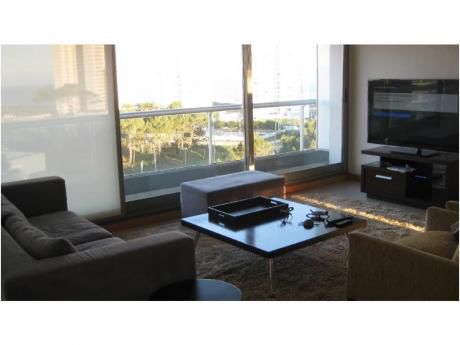 Apartamentos En Playa Brava