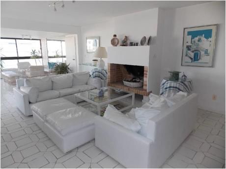 Apartamentos En Península