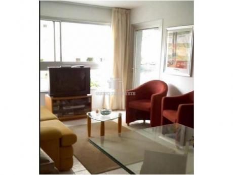 Apartamentos En Playa Mansa