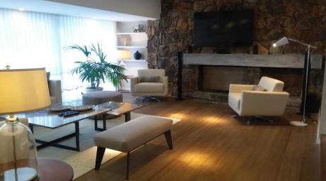 Casas En Playa Mansa