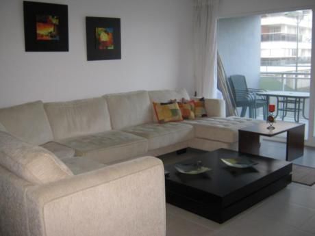 Apartamentos En Playa Mansa