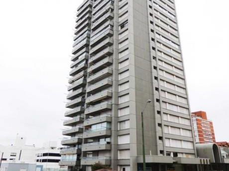 Apartamentos En Península