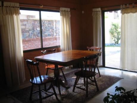 Casas En Playa Mansa