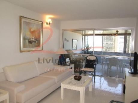 Apartamentos En Playa Brava