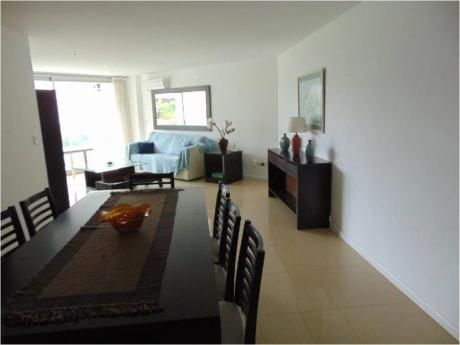 Apartamentos En Playa Brava