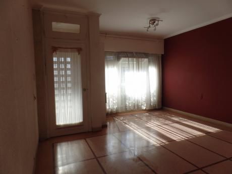 Dueño Vende Buena Casa Ph Pqe.batlle 160m2 3d, 3b, Gje. Piso Cerámico 28m2