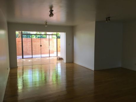 Vendo Dpto 3 Dormitorios . Barrio Carmelitas