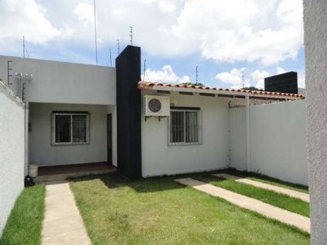 Bonita Y CÓmoda Casa En Venta