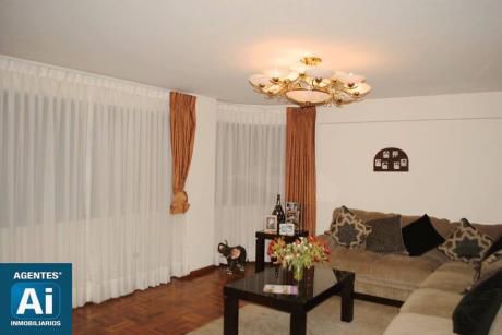 Casa En Venta En Increible Ubicacion