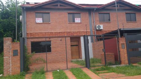 Vendo Duplex Casi A Extrenar