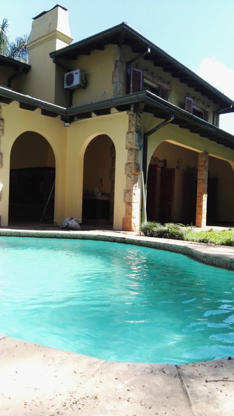 Casa En Mburucuyá