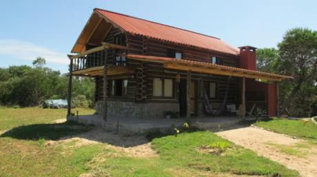 Casa De Troncos A Estrenar