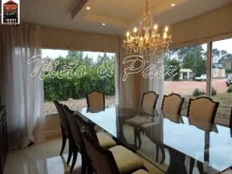Casas En Playa Mansa