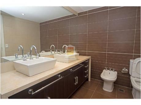 Apartamentos En Playa Brava