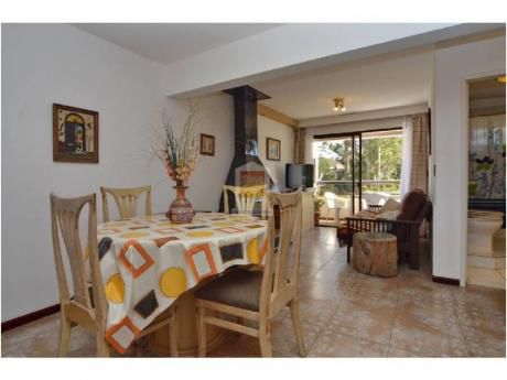 Apartamentos En Playa Mansa