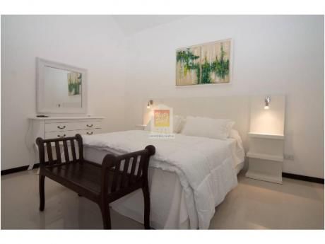 Casas En Playa Mansa