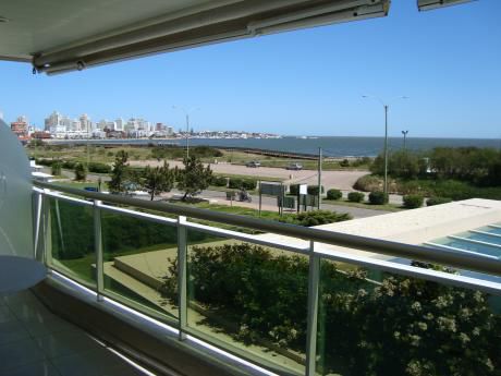 Apartamento En Alquiler 3 Dormitorios