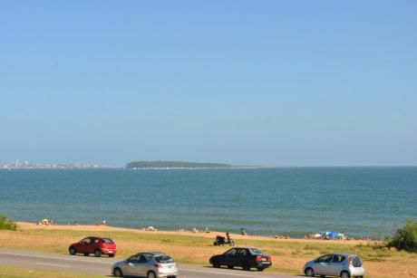 Apartamento En Venta Y Alquiler 4 Dormitorios