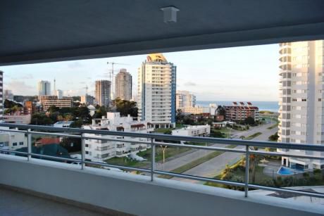 Apartamento En Alquiler 3 Dormitorios