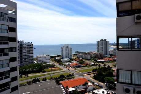 Apartamento En Venta Y Alquiler 4 Dormitorios