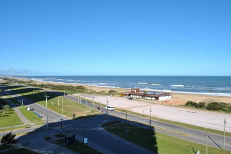Apartamento En Alquiler 3 Dormitorios
