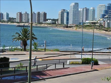 Apartamento En Alquiler 3 Dormitorios