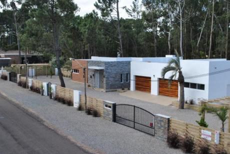 Casa En Venta Y Alquiler 3 Dormitorios