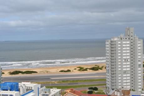 Apartamento En Venta Y Alquiler 4 Dormitorios
