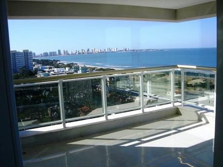 Apartamento En Venta Y Alquiler 3 Dormitorios